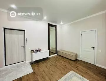 1-комнатная квартира, этаж 7 из 12, 40 м², миниатюра 4