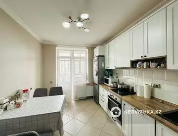 2-комнатная квартира, этаж 6 из 12, 77 м², миниатюра 5