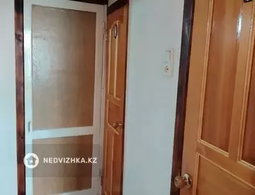 2-комнатная квартира, этаж 2 из 5, 52 м²