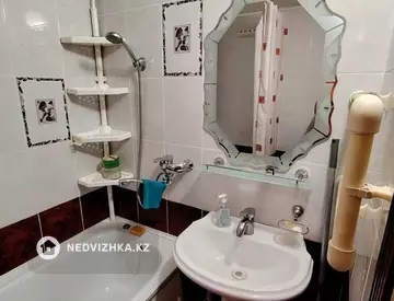 2-комнатная квартира, этаж 2 из 5, 52 м², миниатюра 7