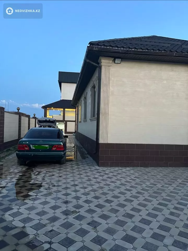 5-комнатный дом, 6 соток, 170 м², фотография 4