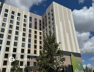 3-комнатная квартира, этаж 2 из 12, 90 м²