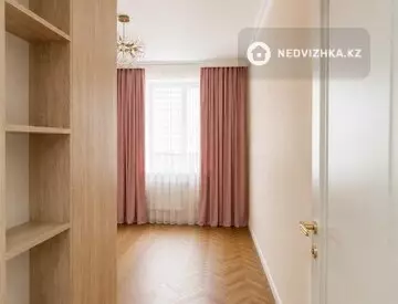 3-комнатная квартира, этаж 2 из 12, 90 м², миниатюра 9