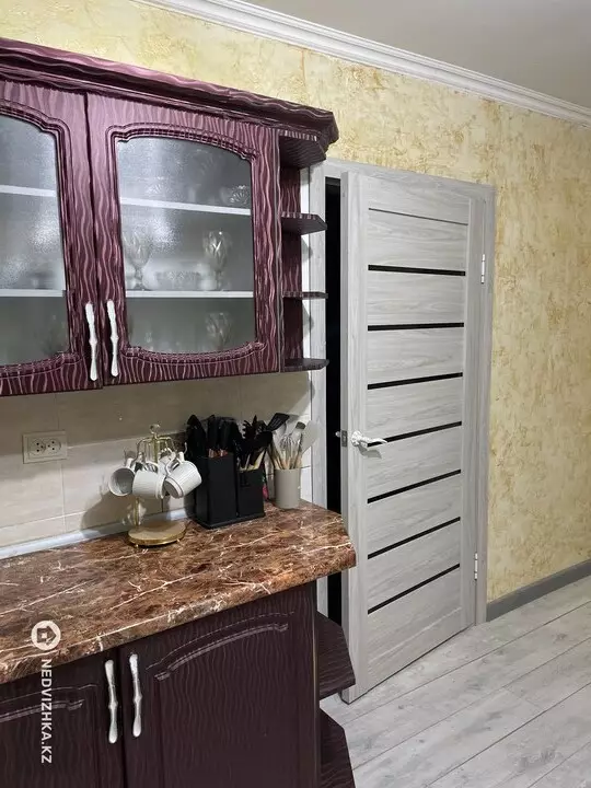 6-комнатный дом, 7 соток, 620 м², фотография 5