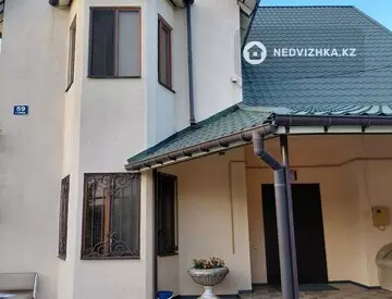 5-комнатный дом, 8 соток, 223 м²