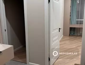 2-комнатная квартира, этаж 5 из 12, 43 м², миниатюра 6