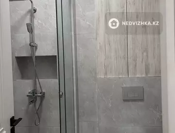 2-комнатная квартира, этаж 5 из 12, 43 м², миниатюра 10