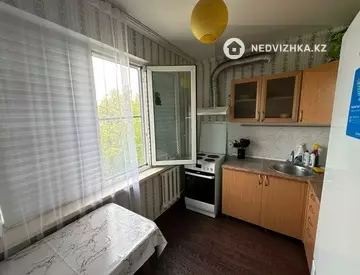 2-комнатная квартира, этаж 5 из 5, 52 м², На длительный срок