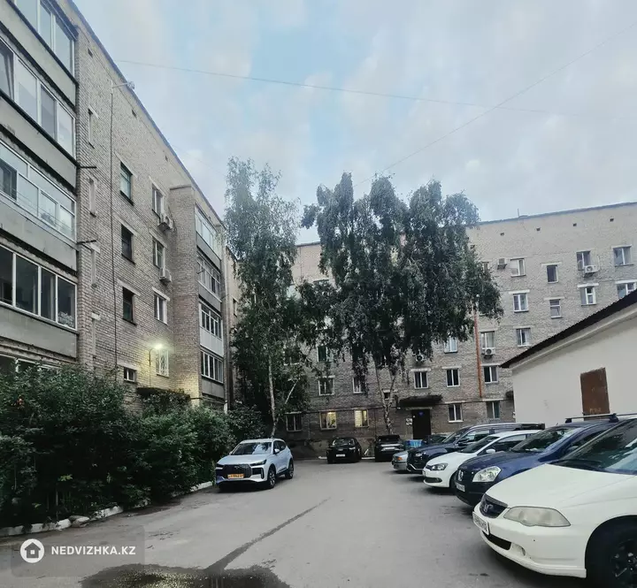 2-бөлмелі пәтер, қабат 1 барлық қабат саны 5, 47 м²
