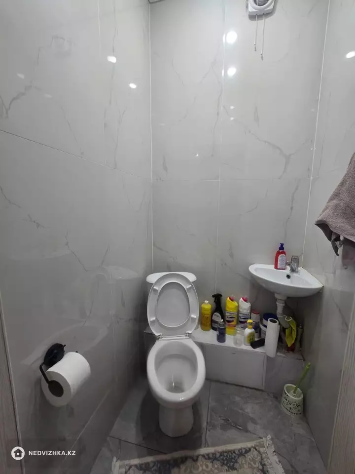 2-бөлмелі пәтер, қабат 3 барлық қабат саны 9, 79 м²