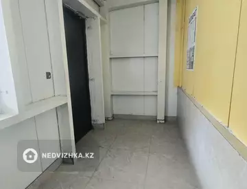 2-комнатная квартира, этаж 6 из 9, 57 м², миниатюра 4