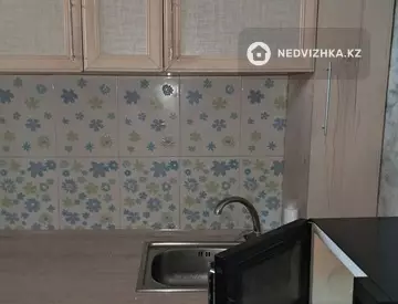 1-комнатная квартира, этаж 4 из 10, 39 м²