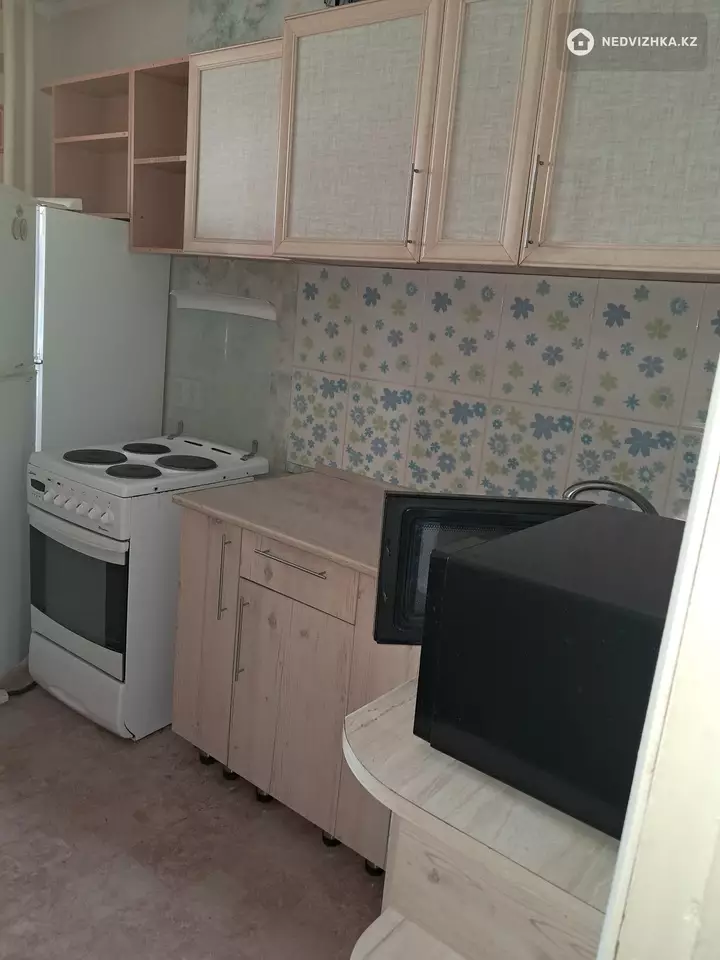 1-комнатная квартира, этаж 4 из 10, 39 м², фотография 5