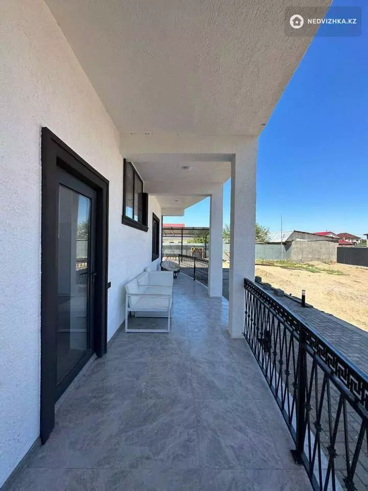 5-комнатный дом, 10 соток, 180 м², фотография 4