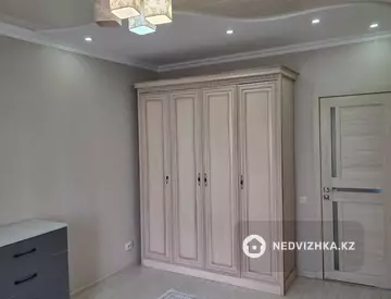 3-комнатная квартира, этаж 1 из 9, 89 м², миниатюра 9