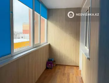 3-комнатная квартира, этаж 4 из 11, 92 м², миниатюра 9
