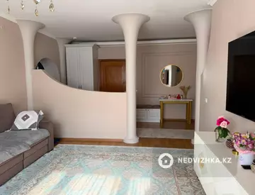3-комнатная квартира, этаж 4 из 11, 92 м², миниатюра 3