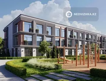 4-комнатная квартира, этаж 3 из 3, 121 м²