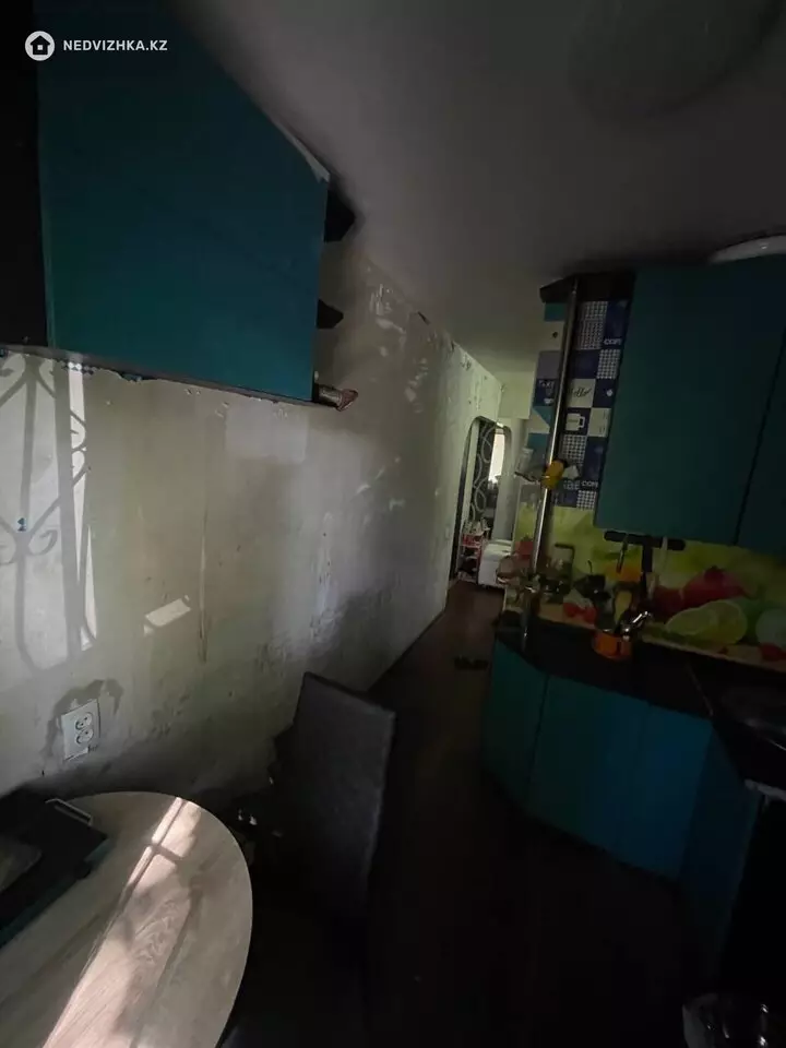 3-комнатная квартира, этаж 1 из 5, 47 м², фотография 2