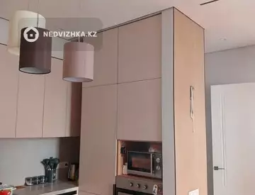 2-комнатная квартира, этаж 4 из 7, 64 м²