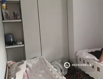 2-комнатная квартира, этаж 4 из 7, 64 м², миниатюра 10