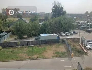 2-комнатная квартира, этаж 4 из 7, 64 м², миниатюра 11