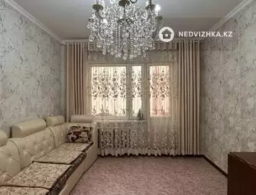 3-комнатная квартира, этаж 3 из 5, 67 м², миниатюра 1