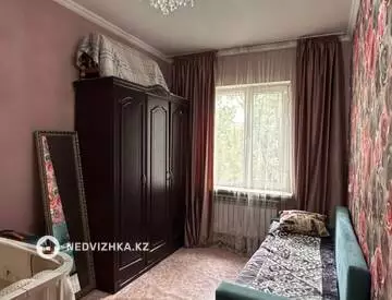 3-комнатная квартира, этаж 3 из 5, 67 м², миниатюра 4