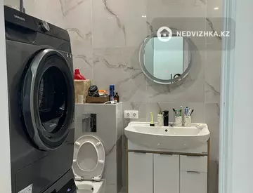 3-бөлмелі пәтер, қабат 8 барлық қабат саны 15, 95 м², 3-нобай