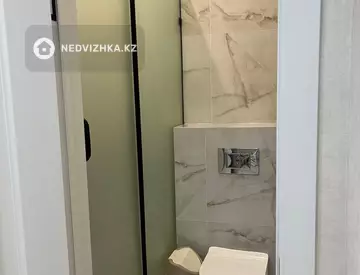 3-бөлмелі пәтер, қабат 8 барлық қабат саны 15, 95 м², 11-нобай