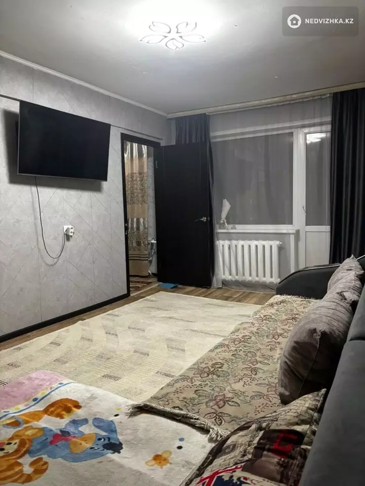 3-комнатная квартира, этаж 5 из 5, 56 м², фотография 3