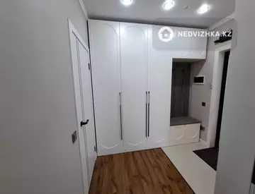 2-бөлмелі пәтер, қабат 10 барлық қабат саны 12, 68 м², 1-нобай