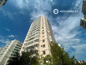 2-комнатная квартира, этаж 8 из 16, 70 м², миниатюра 2