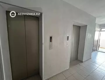 2-комнатная квартира, этаж 8 из 16, 70 м², миниатюра 4