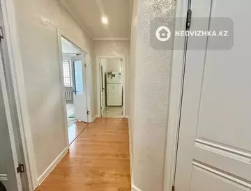 2-комнатная квартира, этаж 8 из 16, 70 м², миниатюра 10