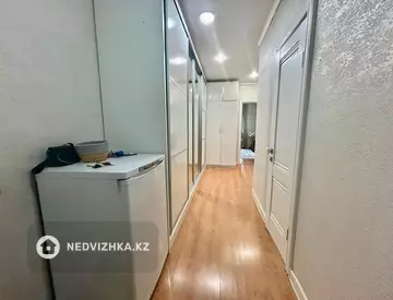 2-комнатная квартира, этаж 8 из 16, 70 м², миниатюра 12