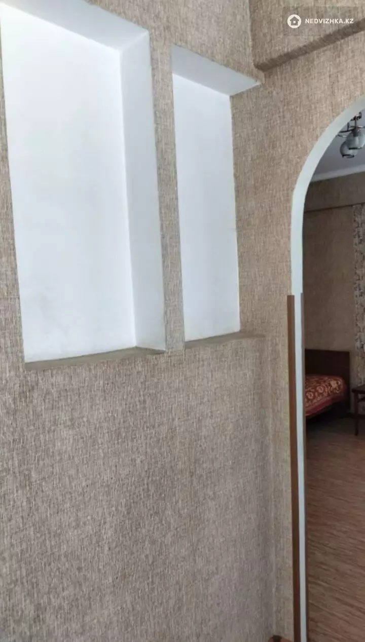 1-комнатная квартира, этаж 1 из 5, 25 м², фотография 2