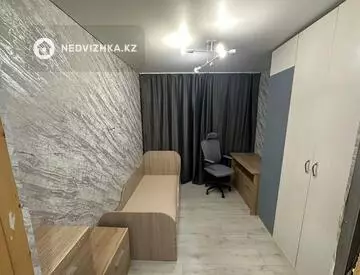 4-комнатная квартира, этаж 4 из 5, 59 м², миниатюра 6