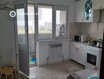 2-комнатная квартира, этаж 5 из 5, 61 м², На длительный срок
