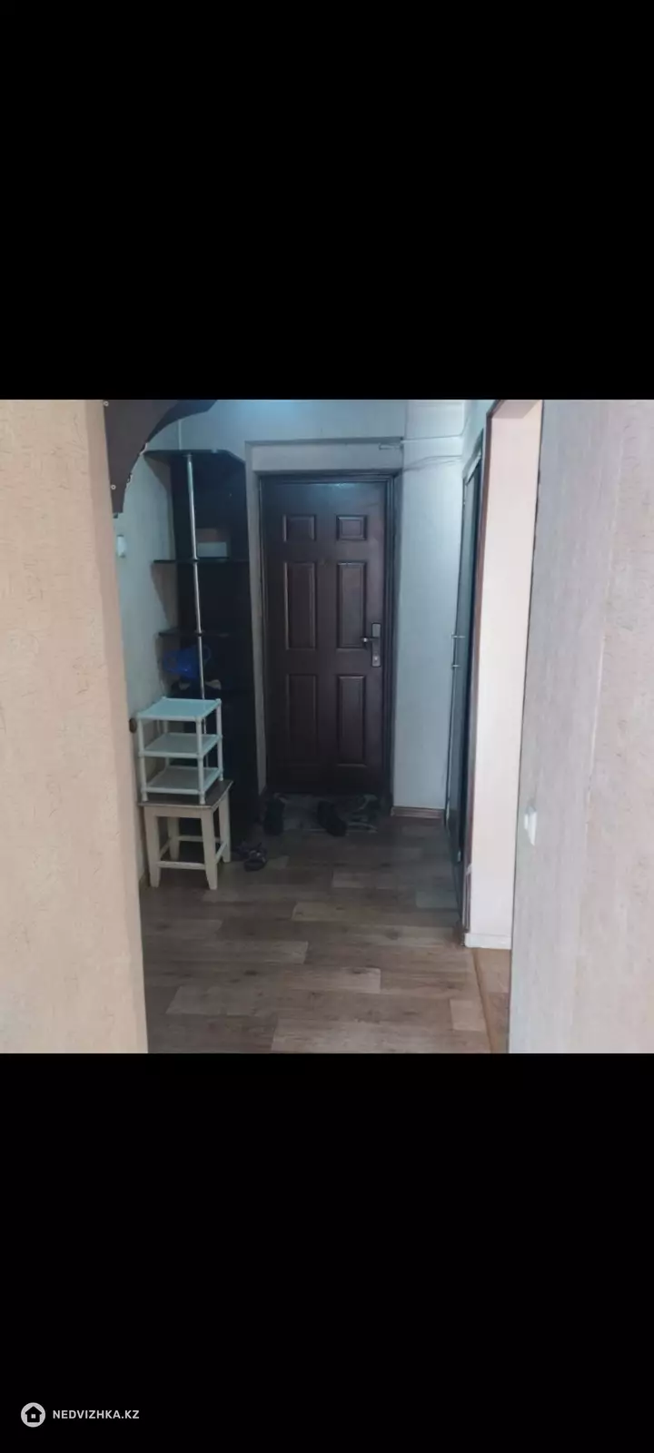 1-комнатная квартира, этаж 1 из 5, 32 м², фотография 5