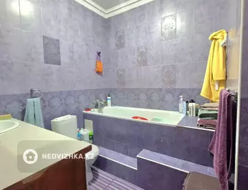 3-комнатная квартира, этаж 3 из 5, 95 м², миниатюра 2