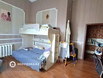 3-комнатная квартира, этаж 3 из 5, 95 м², миниатюра 6