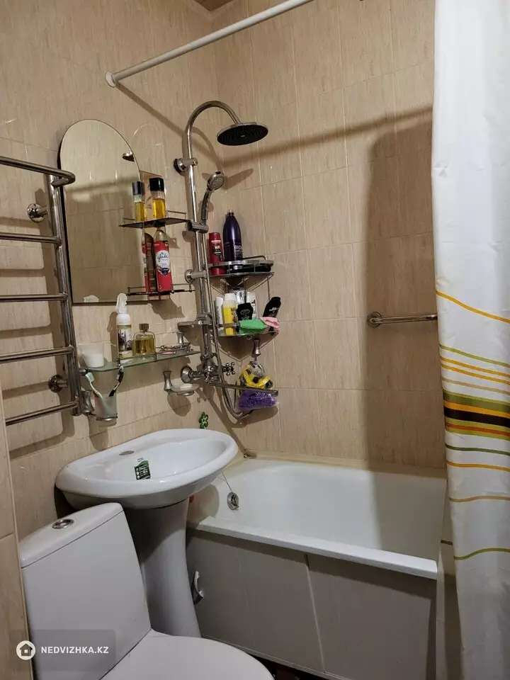 2-комнатная квартира, этаж 1 из 6, 52 м², фотография 2
