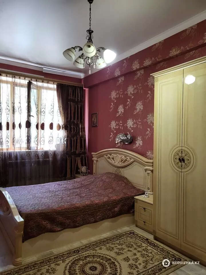 2-комнатная квартира, этаж 1 из 6, 52 м², фотография 4