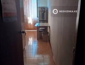 2-комнатная квартира, этаж 9 из 9, 56 м²