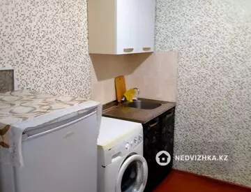 1-комнатная квартира, этаж 3 из 5, 32 м², По часам