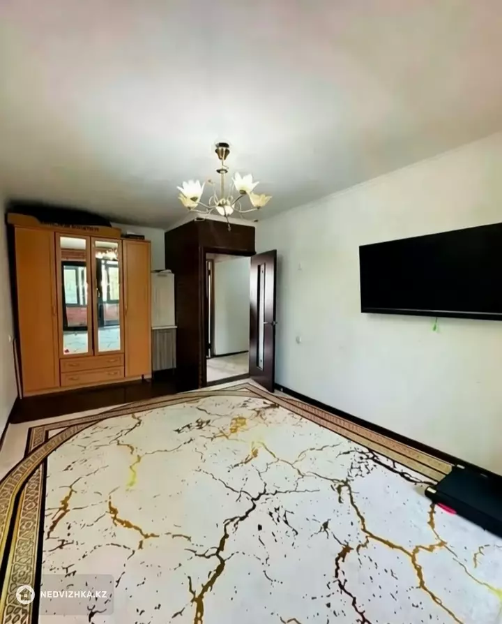 2-комнатная квартира, этаж 3 из 5, 48 м², фотография 5