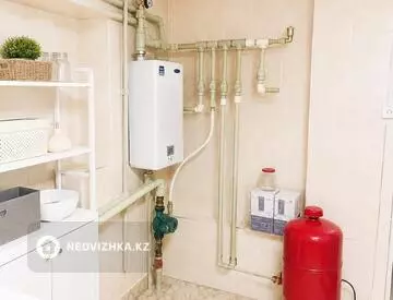 9-комнатный дом, 10 соток, 335 м²