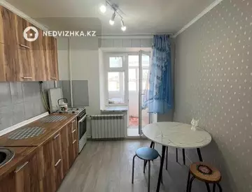 2-комнатная квартира, этаж 3 из 10, 52 м²