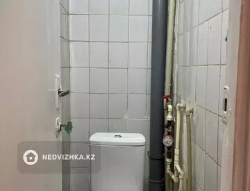 2-комнатная квартира, этаж 3 из 10, 52 м², миниатюра 10